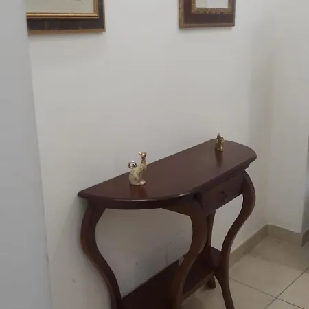 Sophie Lejlighed Napoli